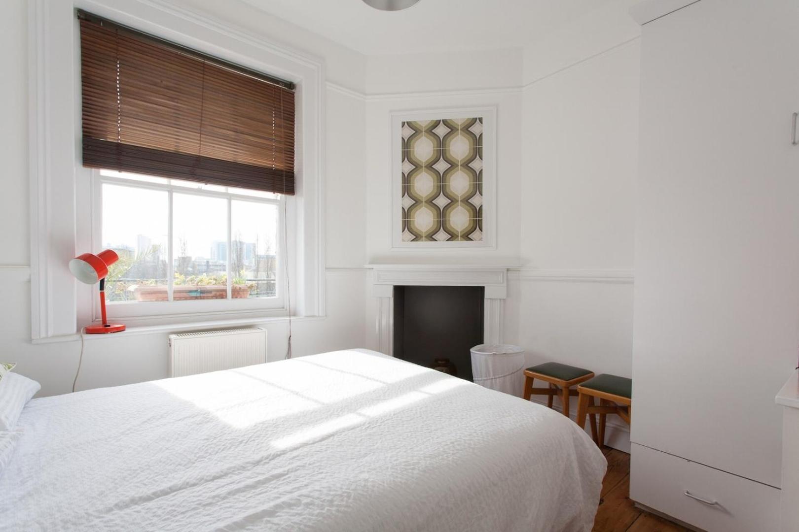 Large Shoreditch 2/dbl Bed Loft